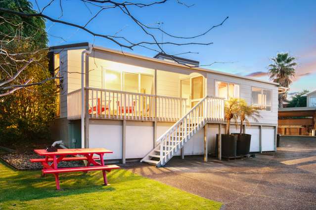 11 Fairway Avenue Red Beach_4