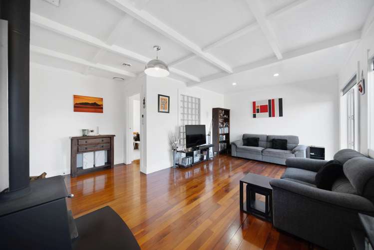 57 Kidd Road Waiuku_13