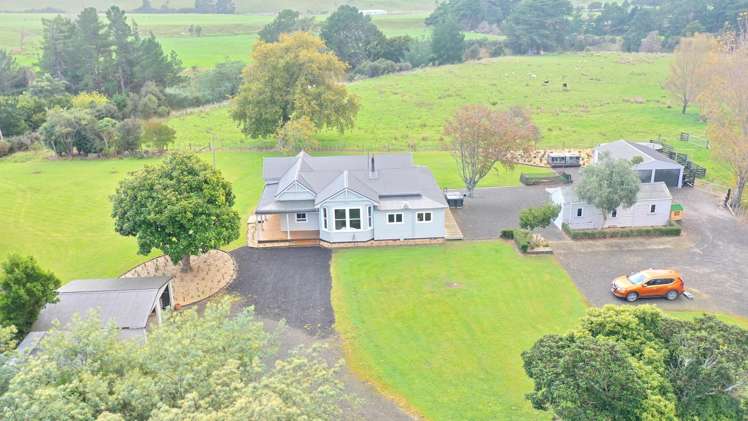 11 Waihi Falls Road_4