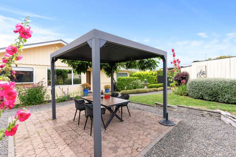 117 Bradbury Road Botany Downs_31