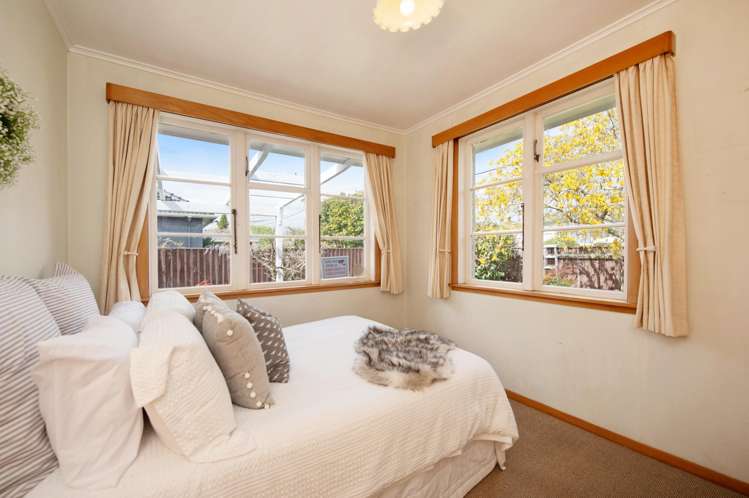 22 Courtenay Road Heretaunga_13