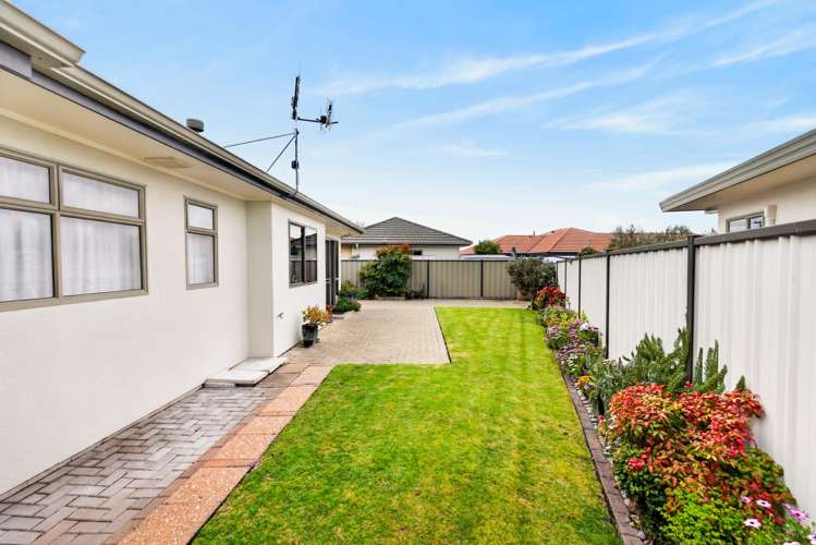 67A Kensington Drive Taradale_6