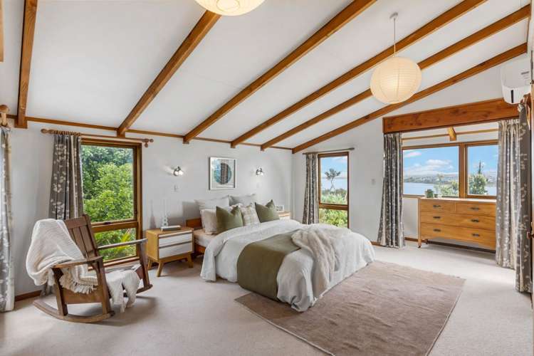 20 Oruamo Place Beach Haven_15