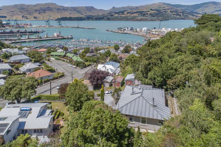 4 Webb Lane Lyttelton_1