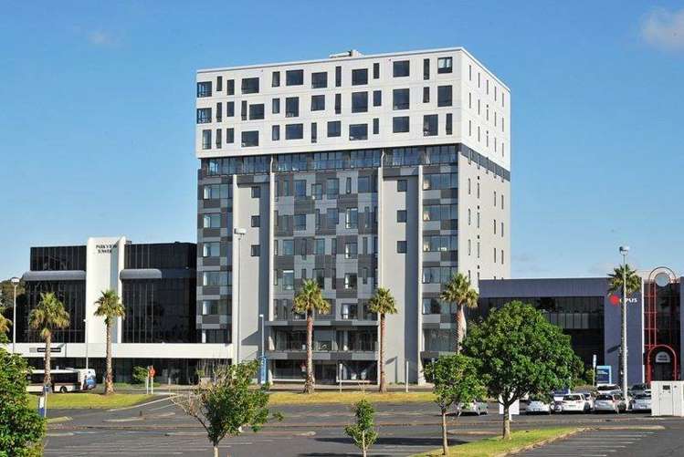 408/17 Putney Way Manukau_3