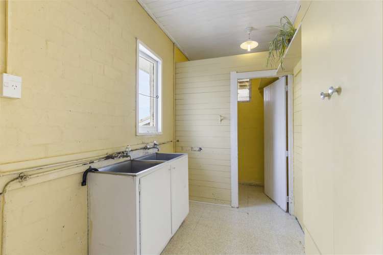 16 Chalmers Street Avondale_22