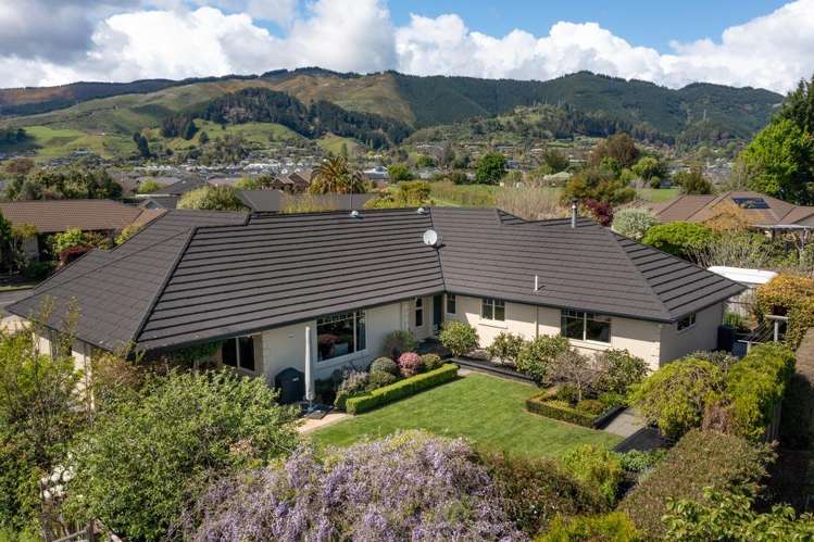 2 Aratia Way Richmond_23