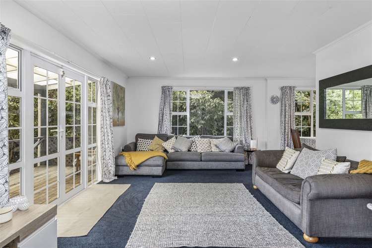 5 Bank Street Springlands_6