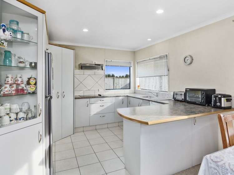53 Arabian Drive Papamoa_12