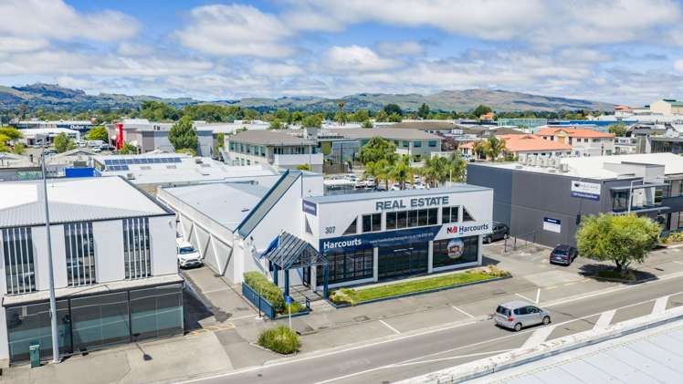 307 Karamu Road North Hastings_13