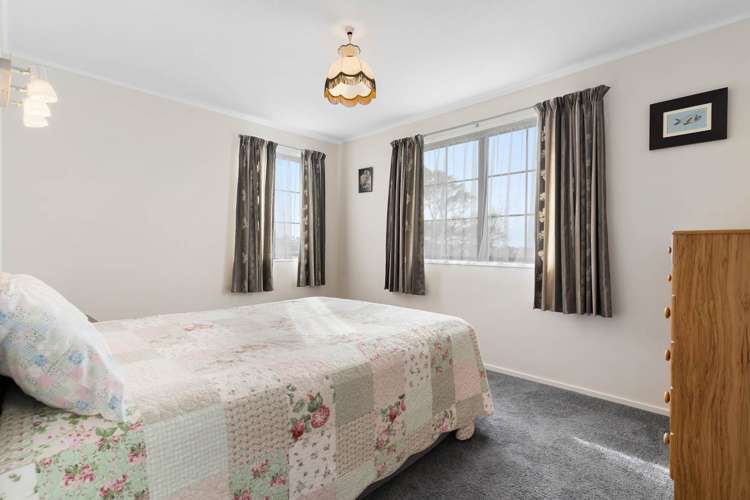 142 Oaktree Avenue Browns Bay_6