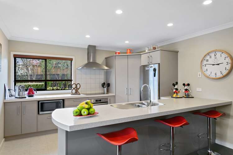 7 Loloma Way Wharewaka_7