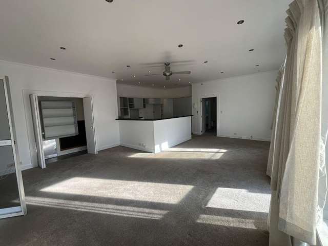 198 Whitney Street 1644_4