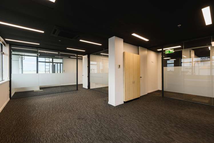 Level 1,58 Hazeldean Road Addington_8