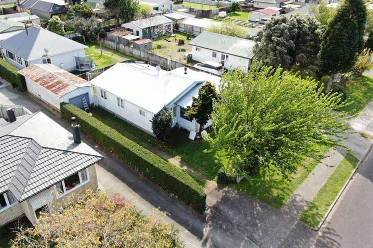 19 Clive Road Katikati_5