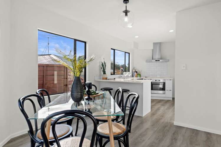 2/10 Juniper Road Sunnynook_5