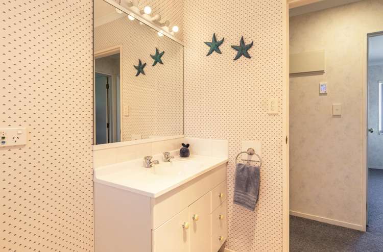 2 Ngati Parekaawa Drive Kuratau_21