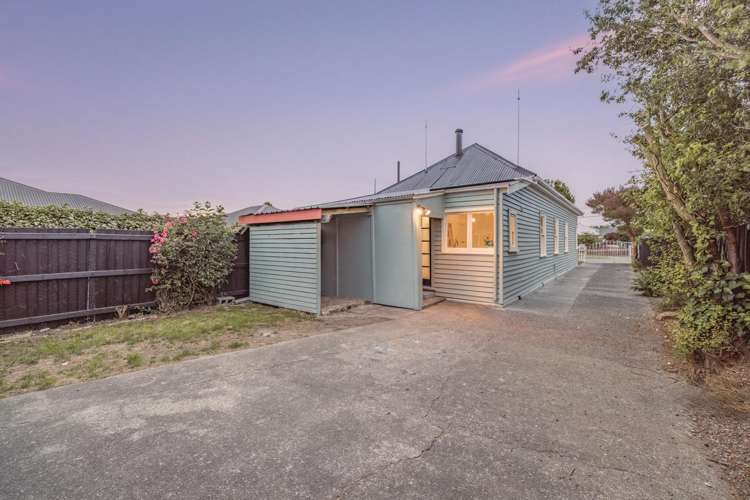 17 Manning Place Woolston_16