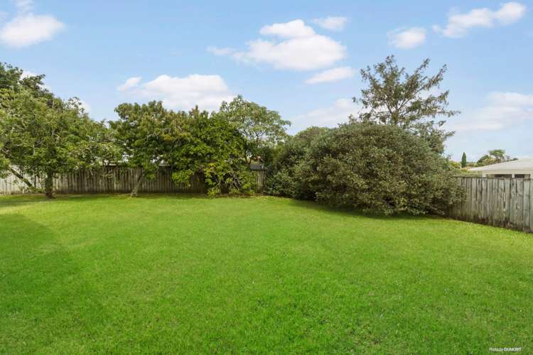 86 Lauderdale Road Birkdale_15