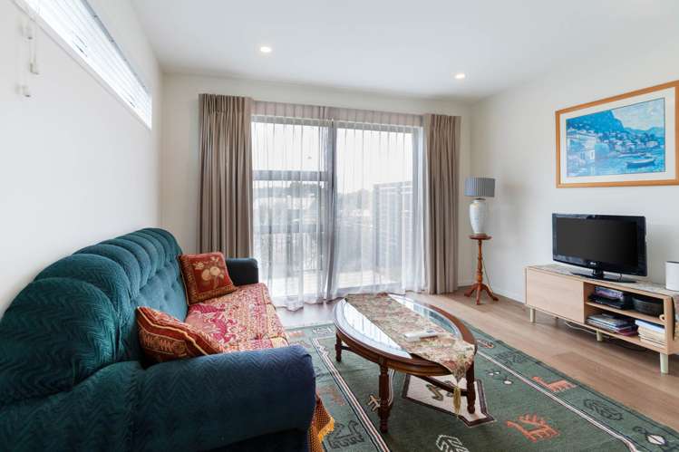 84 Selo Street Glen Eden_7