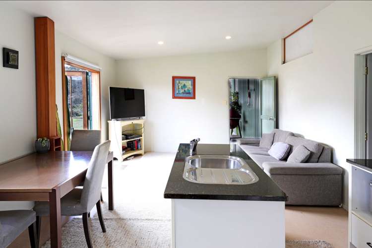 54 Rauhori Road Makarau_15