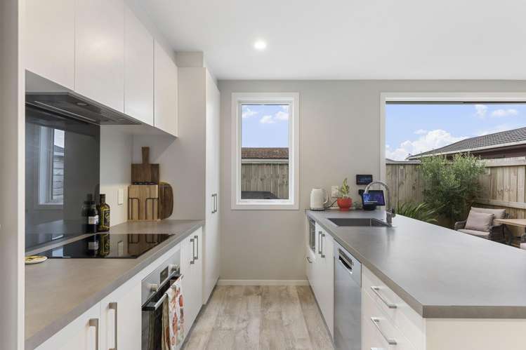 6/41 Main Road Wainuiomata_8