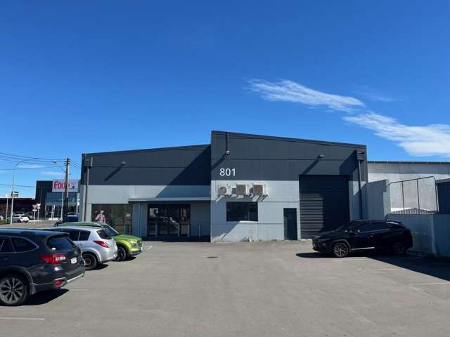 Trade Retail Warehouse