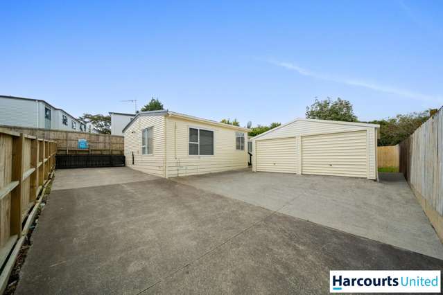 4-Beddy, Double Garage, Freehold on 521m²
