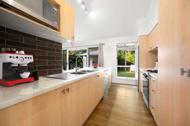 42-46 Pacific Parade Tamborine Mountain_3