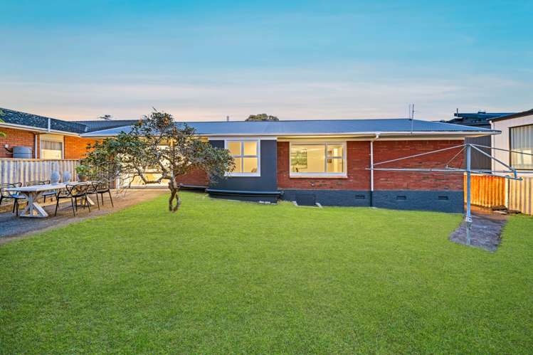231 Bucklands Beach Road Bucklands Beach_1