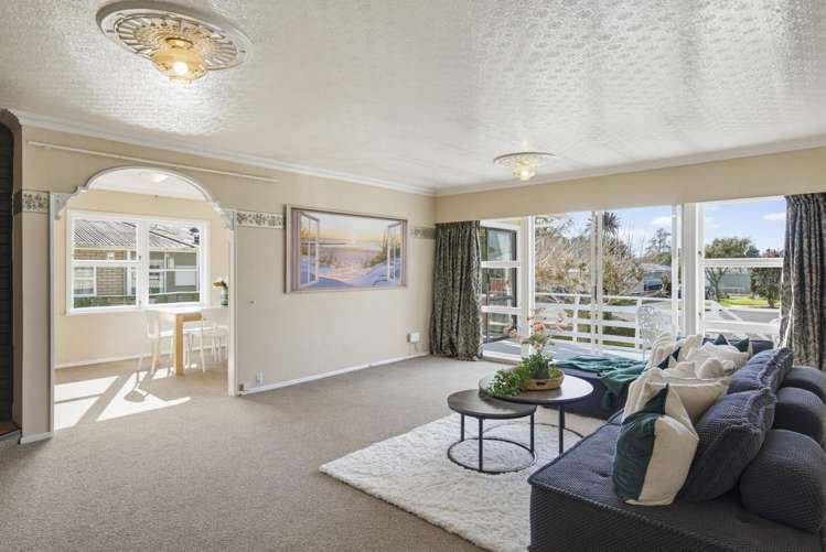 6 Harlech Street Levin_11