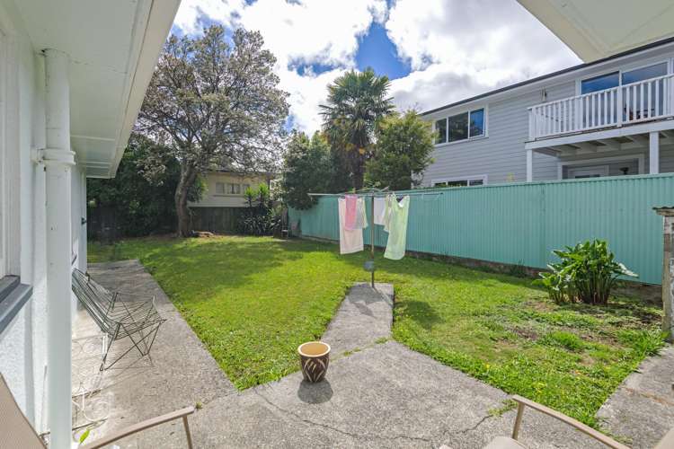 36 Rainforth Street Roslyn_9
