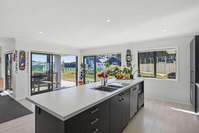 21 Mowhia Grove Waitarere Beach_4