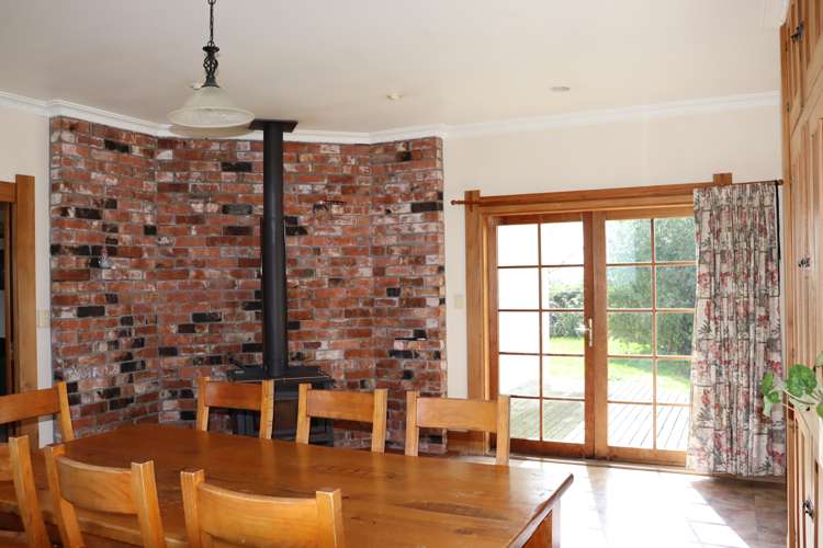 96 Lower Hunter Road Hawera_19