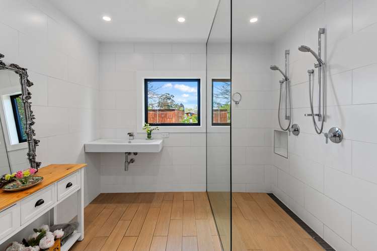 187 South Eyre Road Clarkville_12