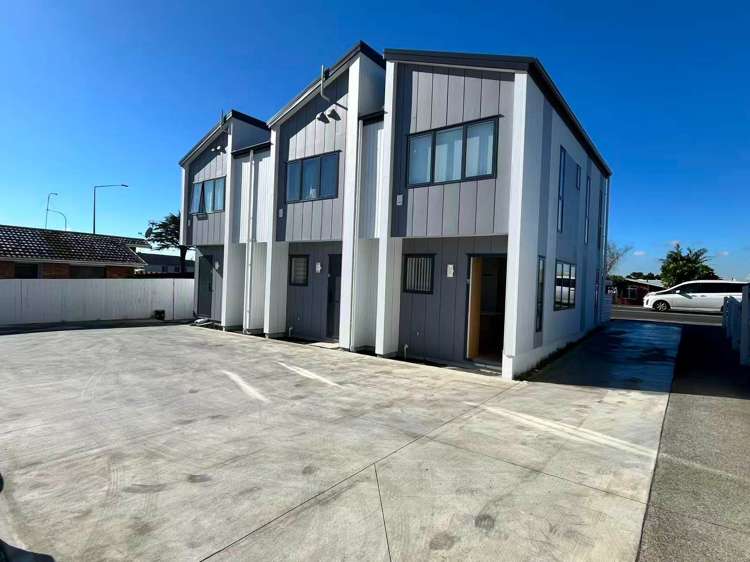 6/234 Te Atatu Road_0