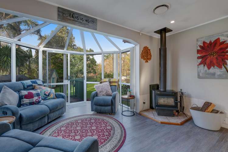 2312 State Highway 16 Helensville_7