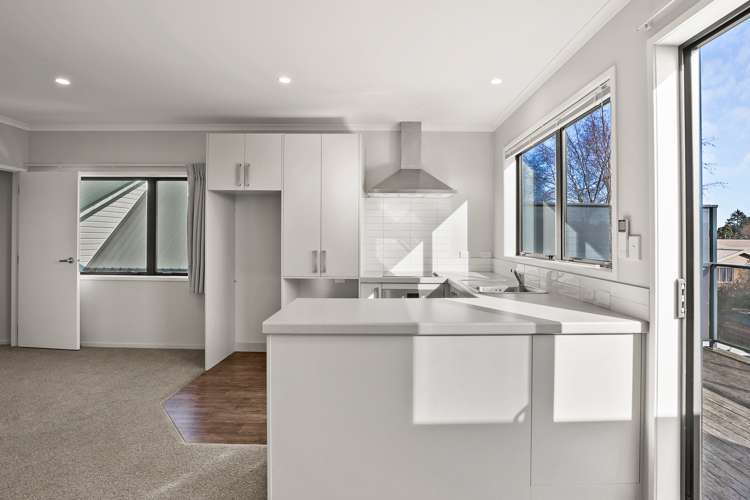 1/16 Jones Crescent Melville_6