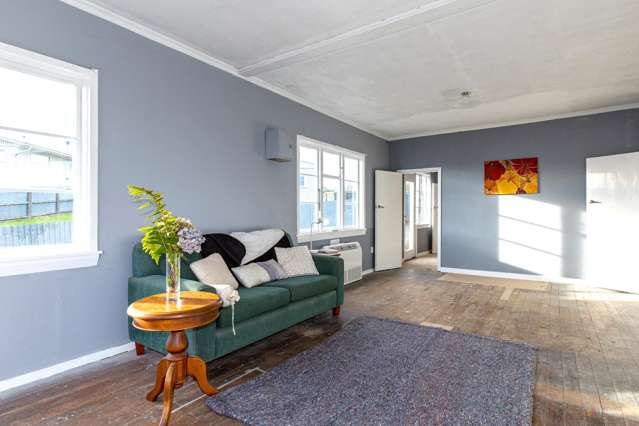 28 Luxmoore Road Waimataitai_3