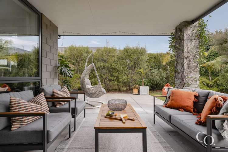 14 Cowell Crescent Pyes Pa_21