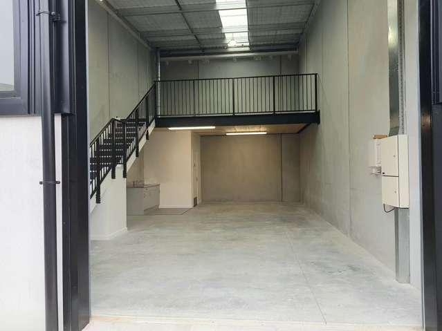Premium 97sqm Hobsonville Unit Sale or Lease