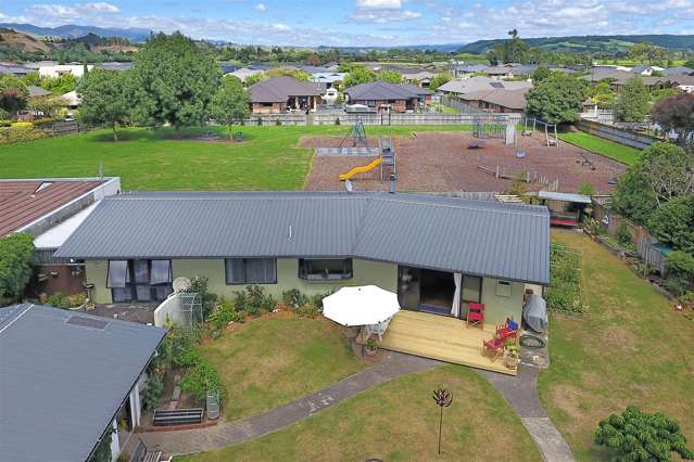 11 Malthouse Crescent Brightwater_2