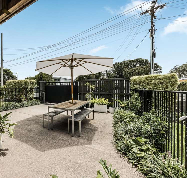 1/9 Buxton Street Point Chevalier_13