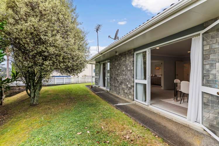 9 Redfern Lane Glenfield_22