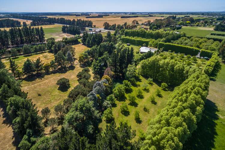 27 Guys Road Yaldhurst_25