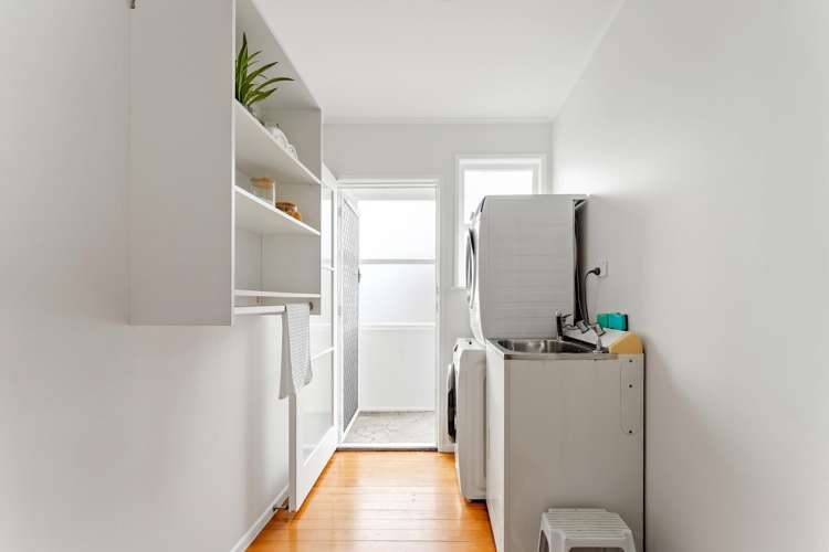 12 Tawhana Crescent Red Beach_23