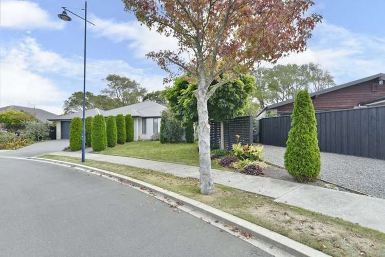 70 Infinity Drive Pegasus_29