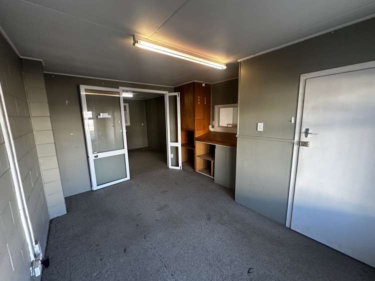 28 Broughton Street South Dunedin_3