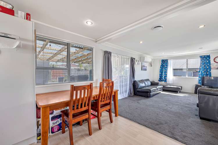 9 Frobisher Way Clendon Park_5