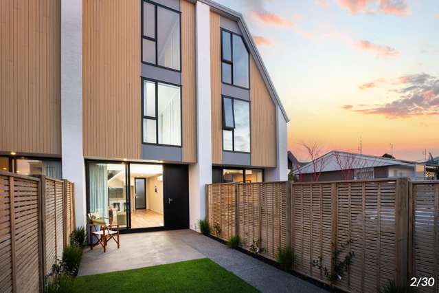Central Living - Modern 3 Bed, 2 Bath to Call Home